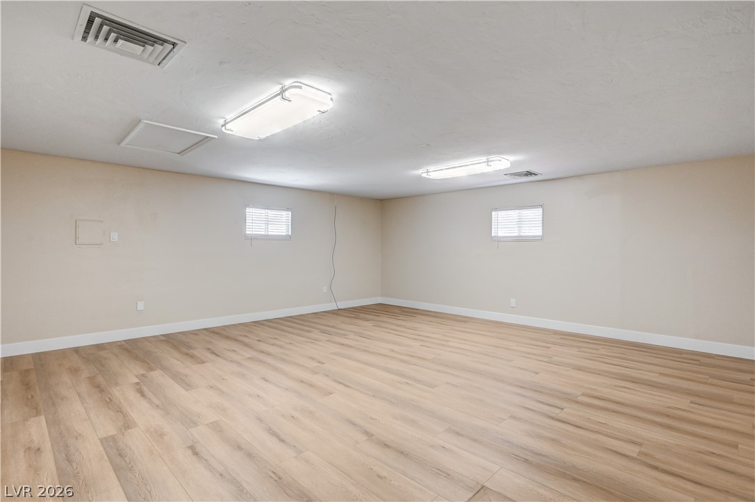 7477 Ullom Drive Property Photo 24