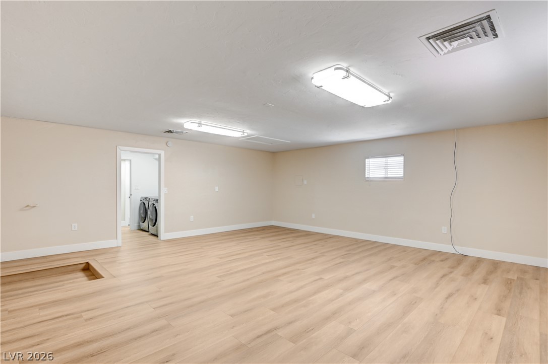 7477 Ullom Drive Property Photo 25