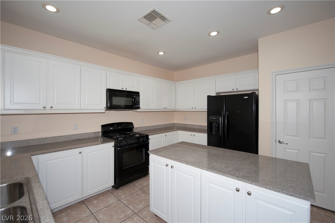 9689 Kampsville Avenue Property Photo 11