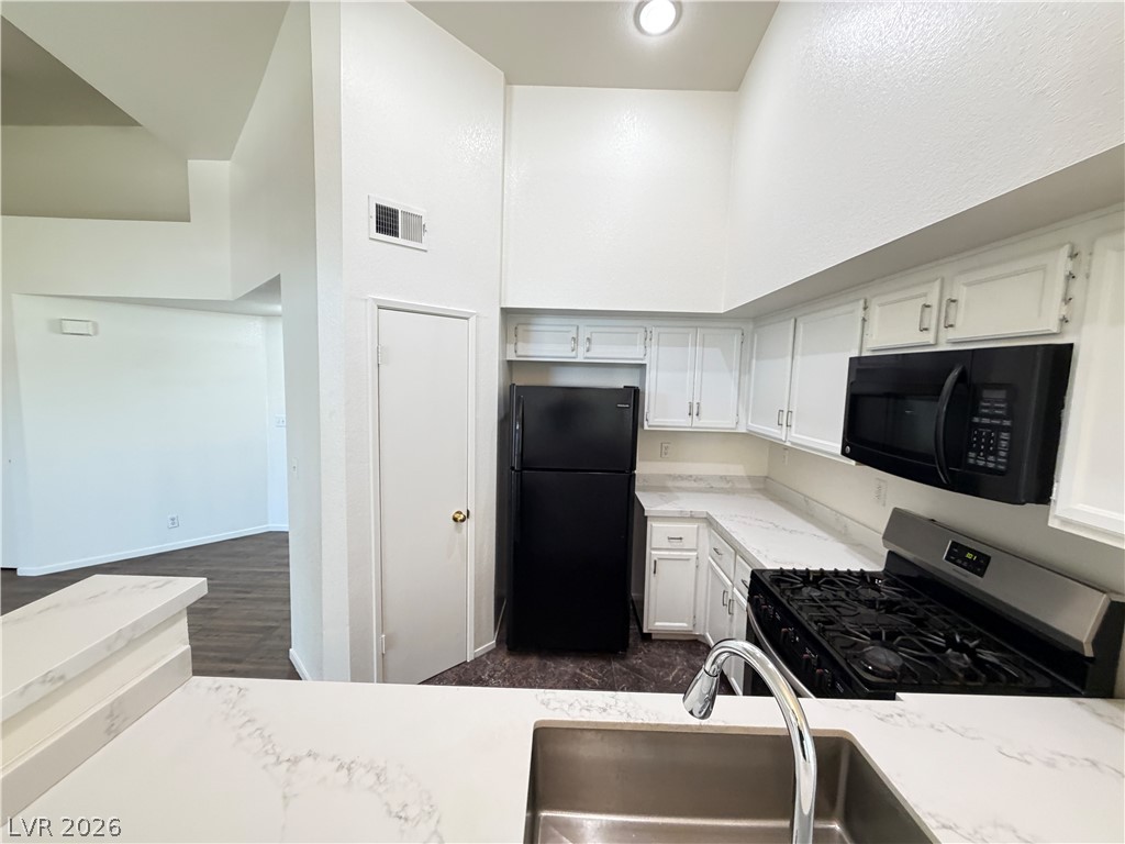 7241 Indian Creek Lane 201 Property Photo 7