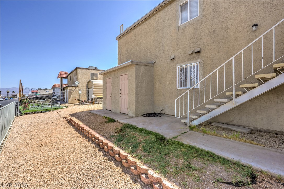 6920 Dunsbach Way Property Photo 8
