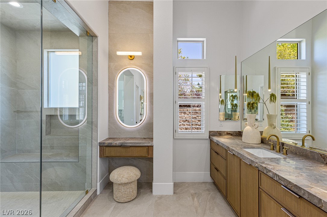 29 Desert Highlands Drive Property Photo 14