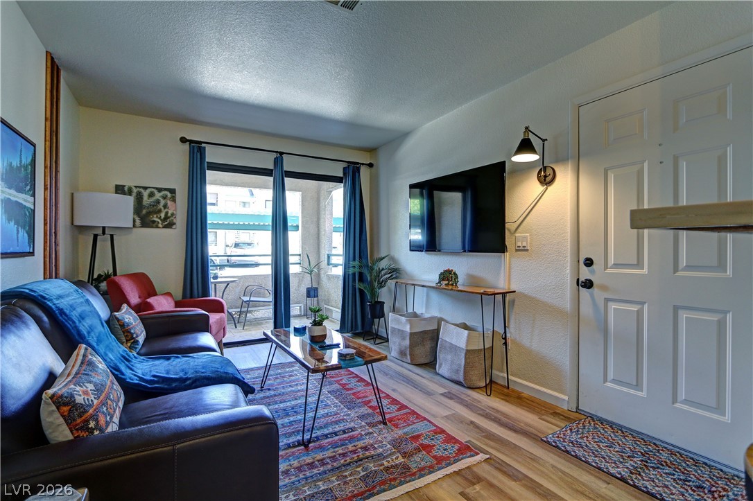2796912 Property Photo 4