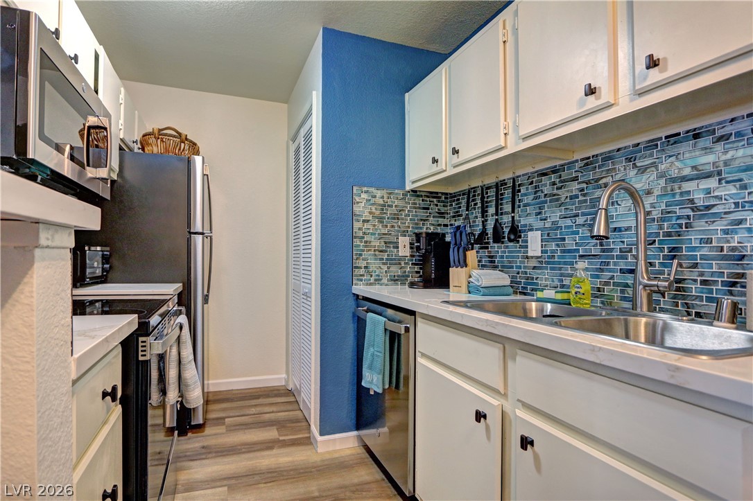 2796912 Property Photo 6