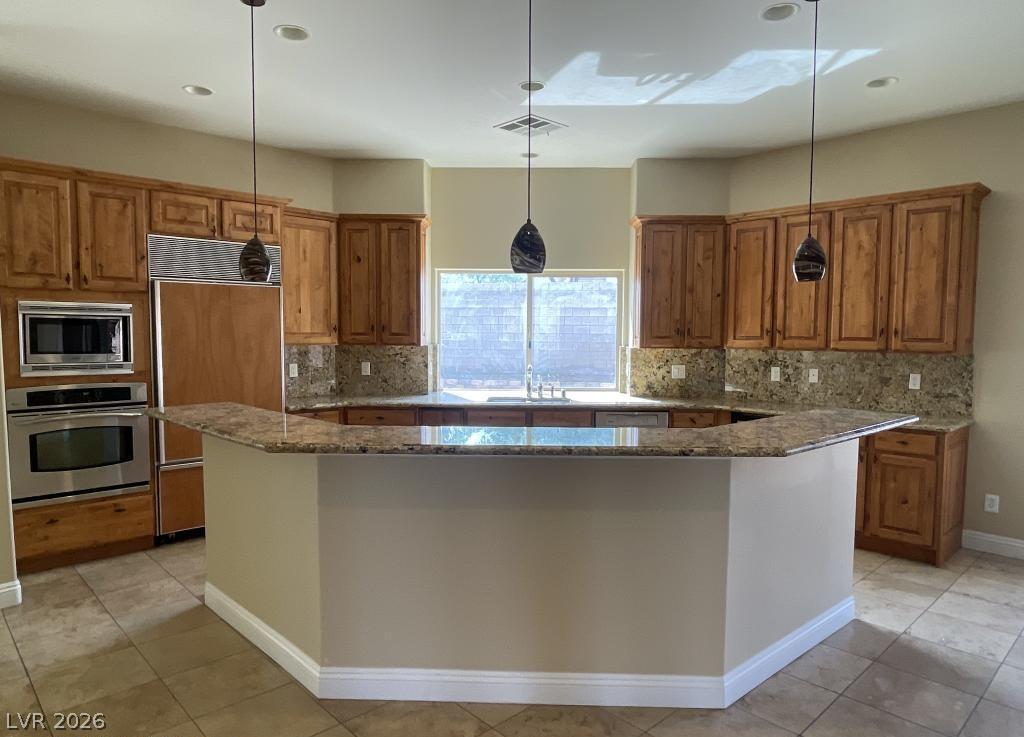 3789 Gershon Court Property Photo 5