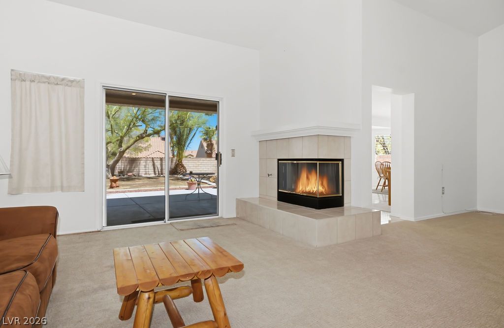 3104 Archwood Way Property Photo 6