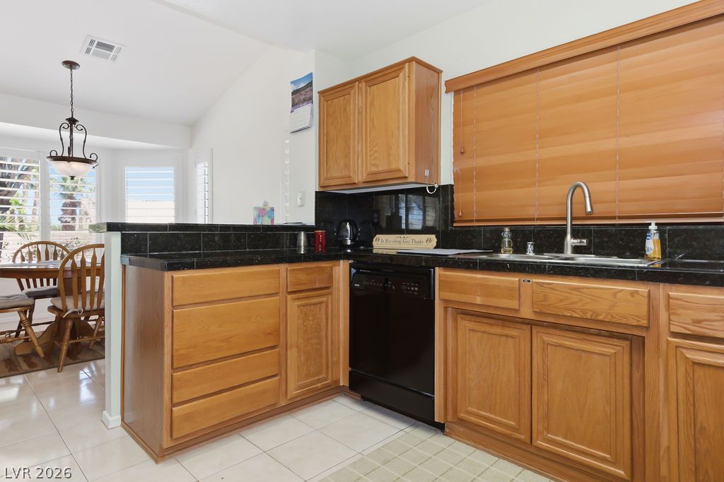 3104 Archwood Way Property Photo 13