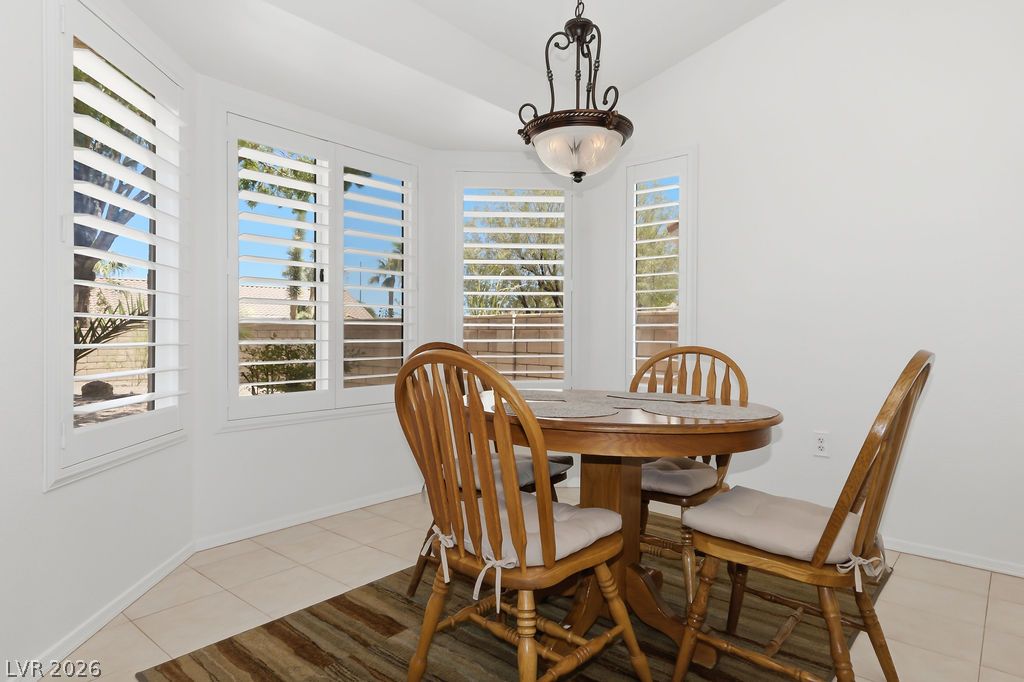 3104 Archwood Way Property Photo 14