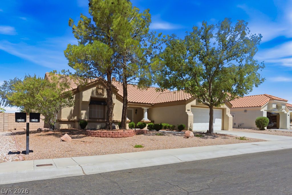 3104 Archwood Way Property Photo 32
