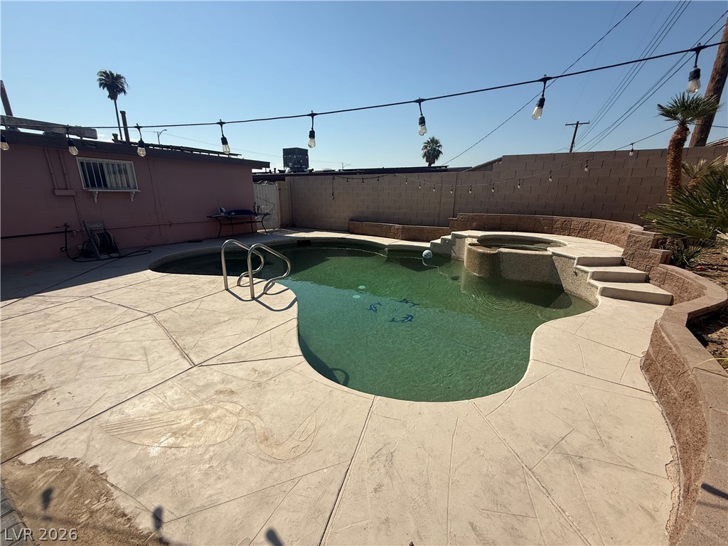 2796922 Property Photo 6