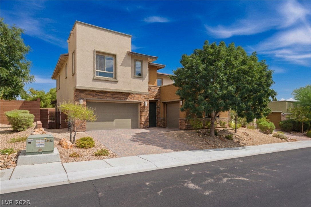 10314 Apache Blue Avenue Property Photo 2