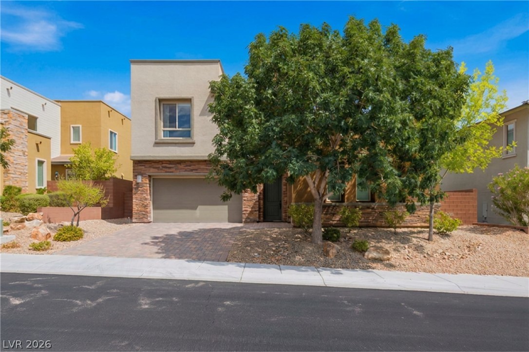 10314 Apache Blue Avenue Property Photo 3