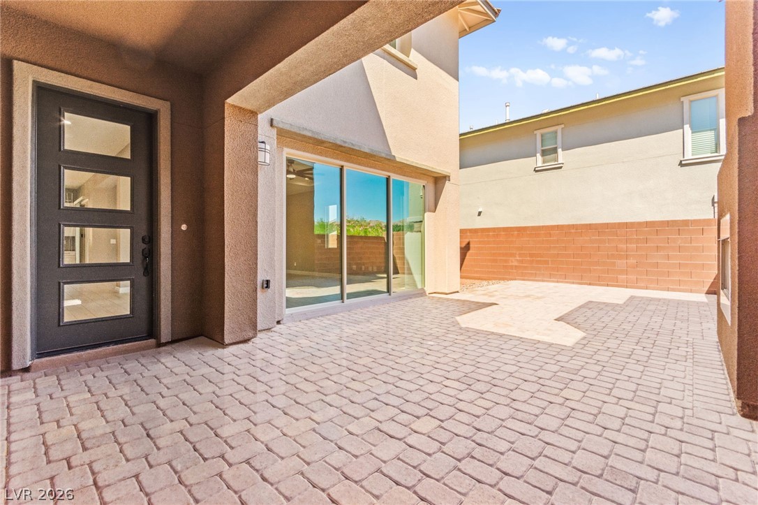 10314 Apache Blue Avenue Property Photo 5