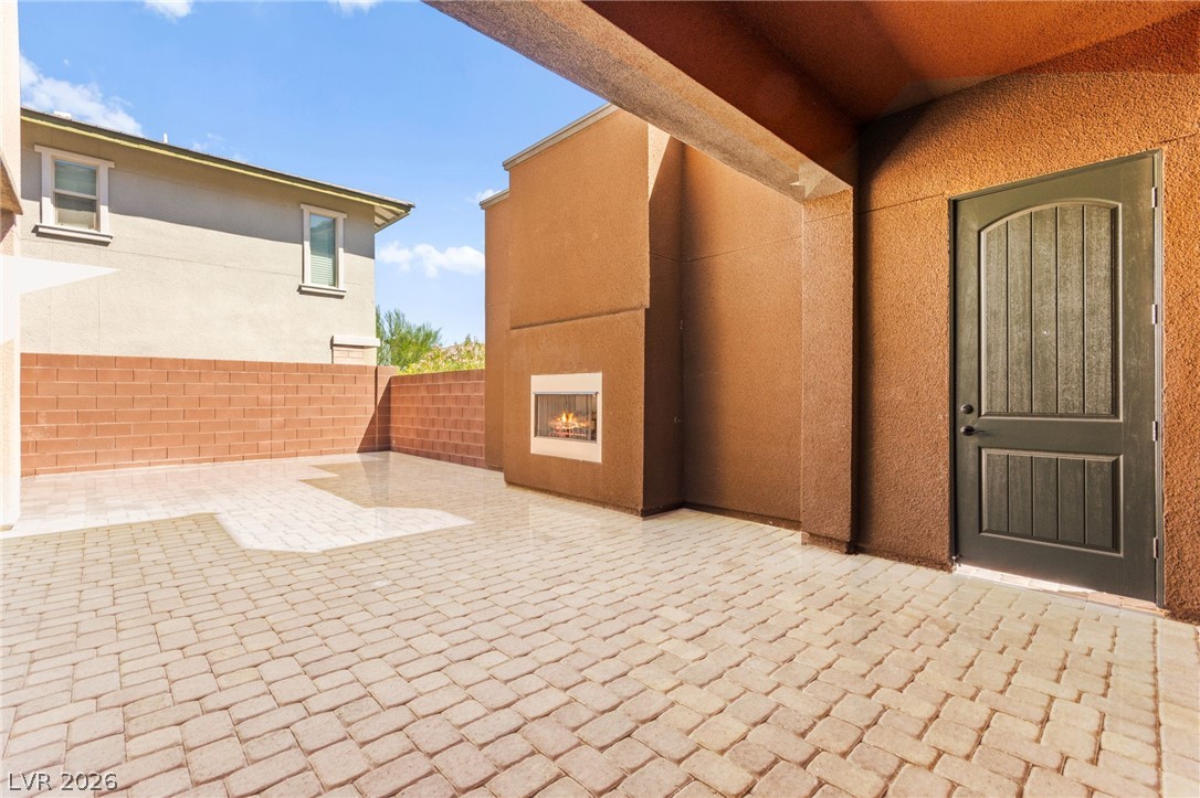 10314 Apache Blue Avenue Property Photo 6