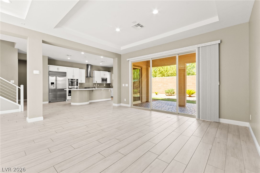 10314 Apache Blue Avenue Property Photo 12