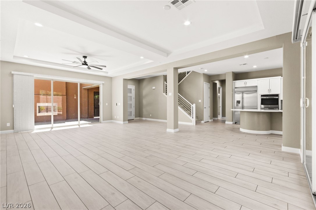10314 Apache Blue Avenue Property Photo 13