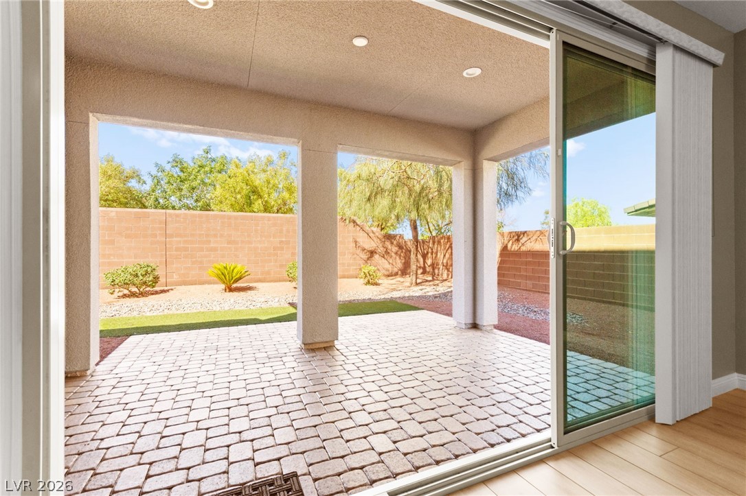 10314 Apache Blue Avenue Property Photo 47