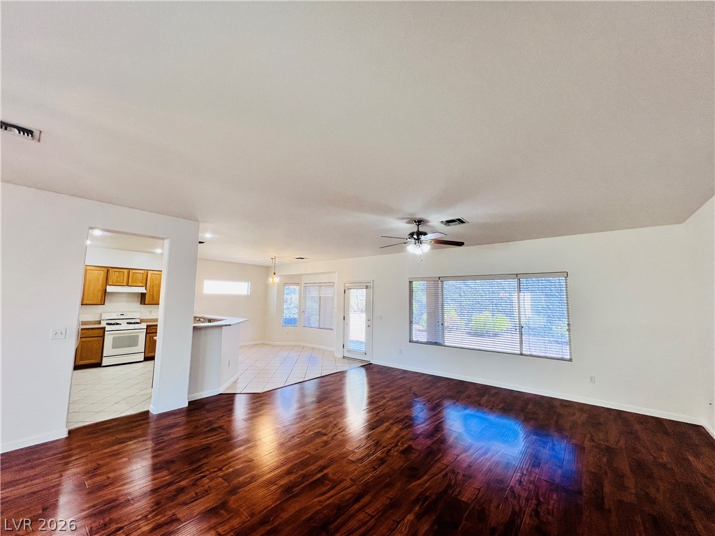 3047 Hickory Valley Road Property Photo 3