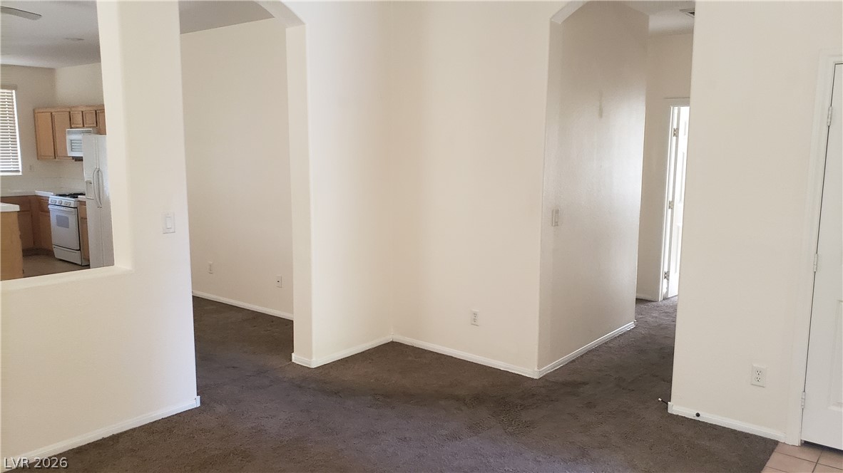 9112 Manalang Road Property Photo 4