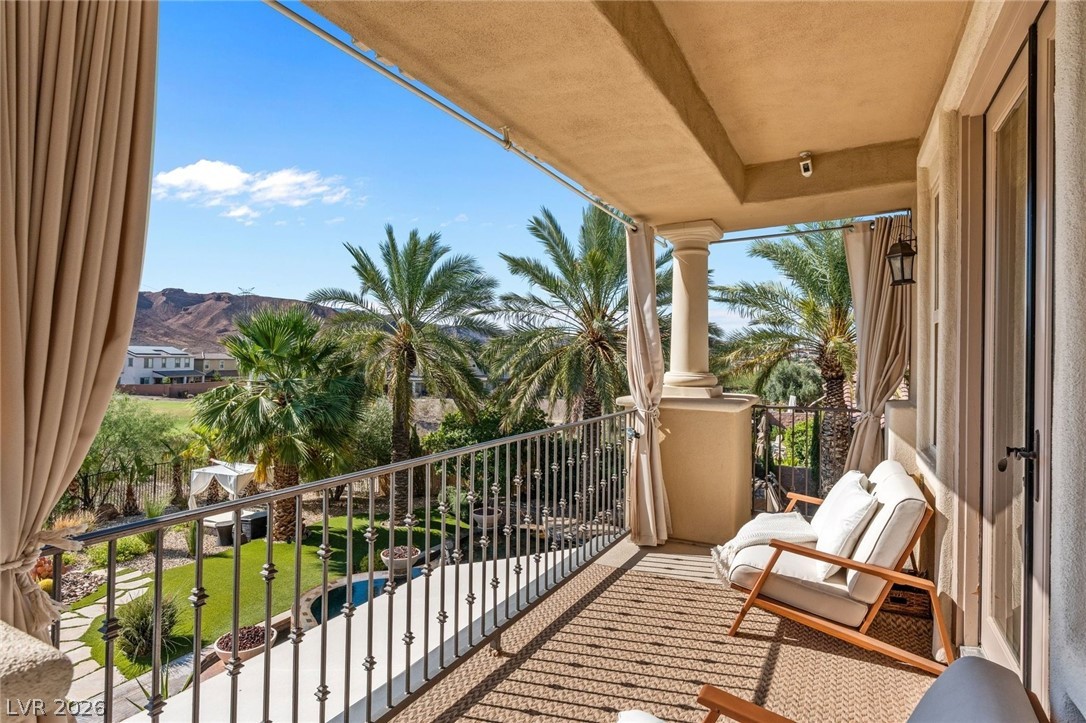 69 Contrada Fiore Drive Property Photo 10