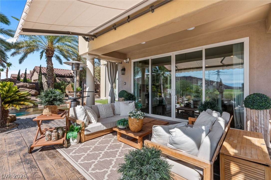 69 Contrada Fiore Drive Property Photo 29
