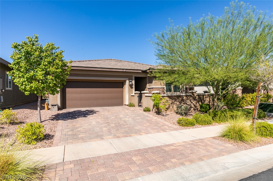 751 Drammatico Place Property Photo 2