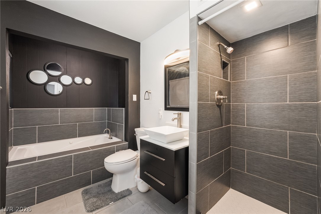 6101 Chelsea Circle Property Photo 10