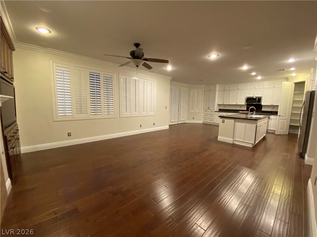 9337 Outer Banks Avenue Property Photo 19