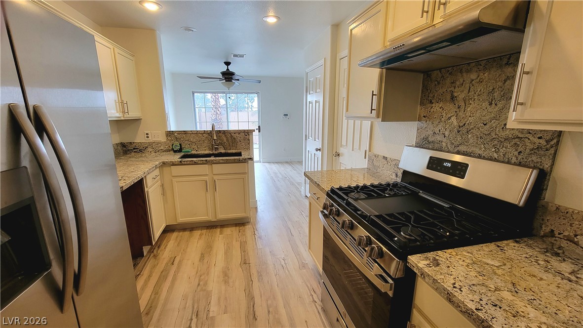 3930 Starfield Lane Property Photo 2