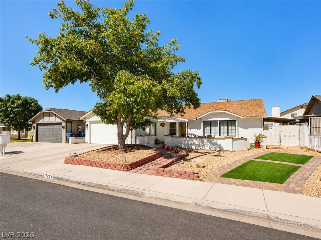 1723 Candice Property Photo 1