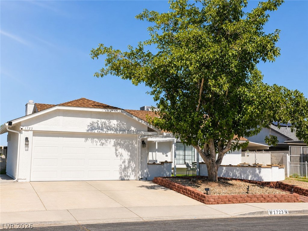 1723 Candice Property Photo 2