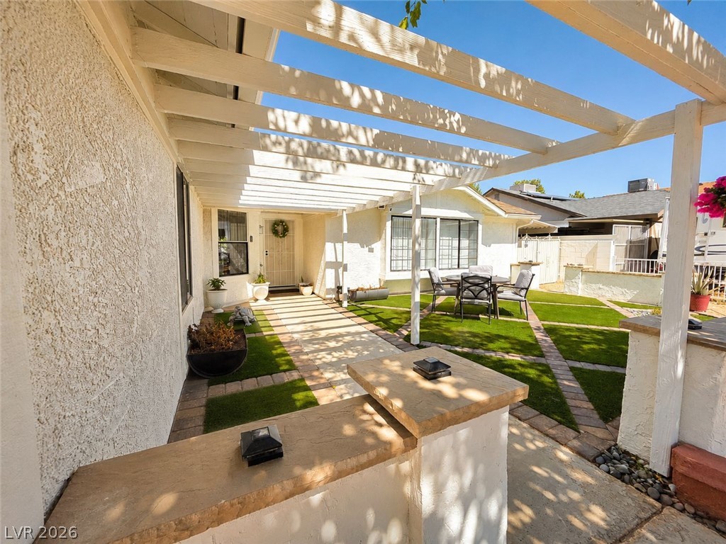 1723 Candice Property Photo 3