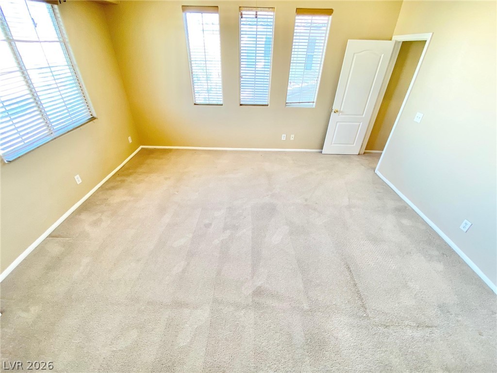 8836 Palm Creek Court Property Photo 18
