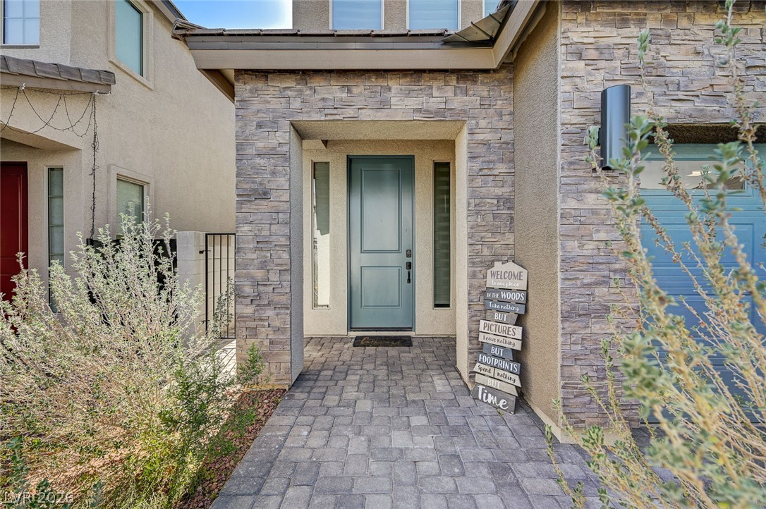 645 Soaring Wings Avenue Property Photo 1