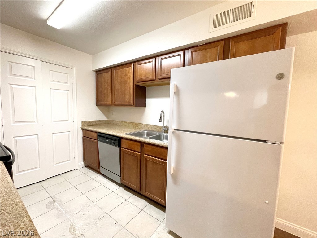 3135 South Mojave Road 221 Property Photo 8