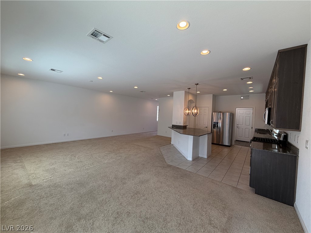 7869 Tyrell Peaks Street Property Photo 6