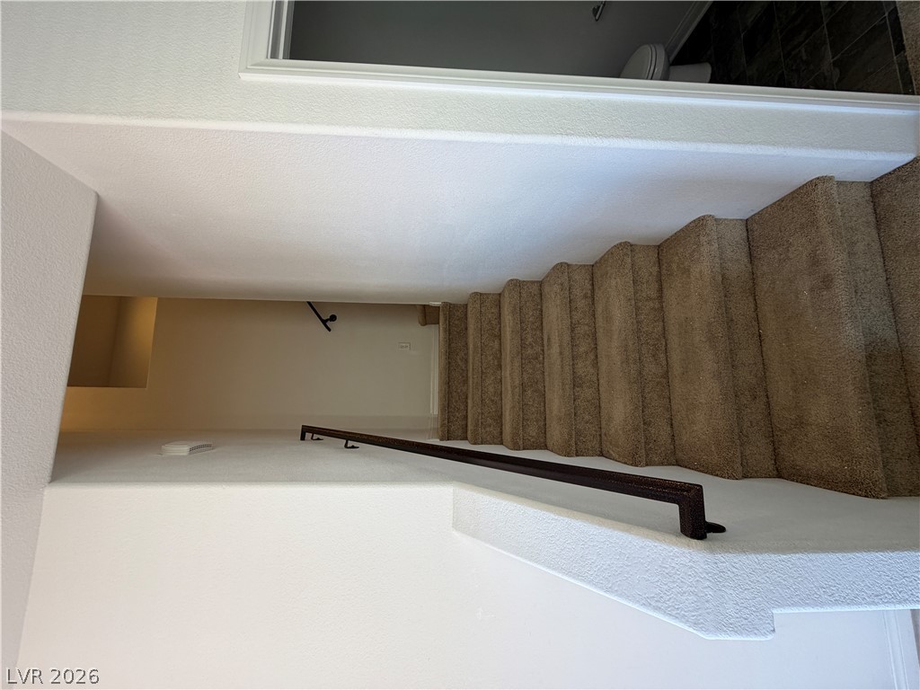 7869 Tyrell Peaks Street Property Photo 10