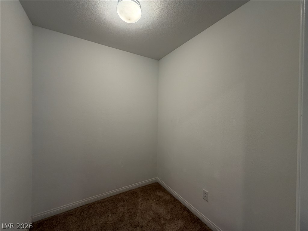 7869 Tyrell Peaks Street Property Photo 22