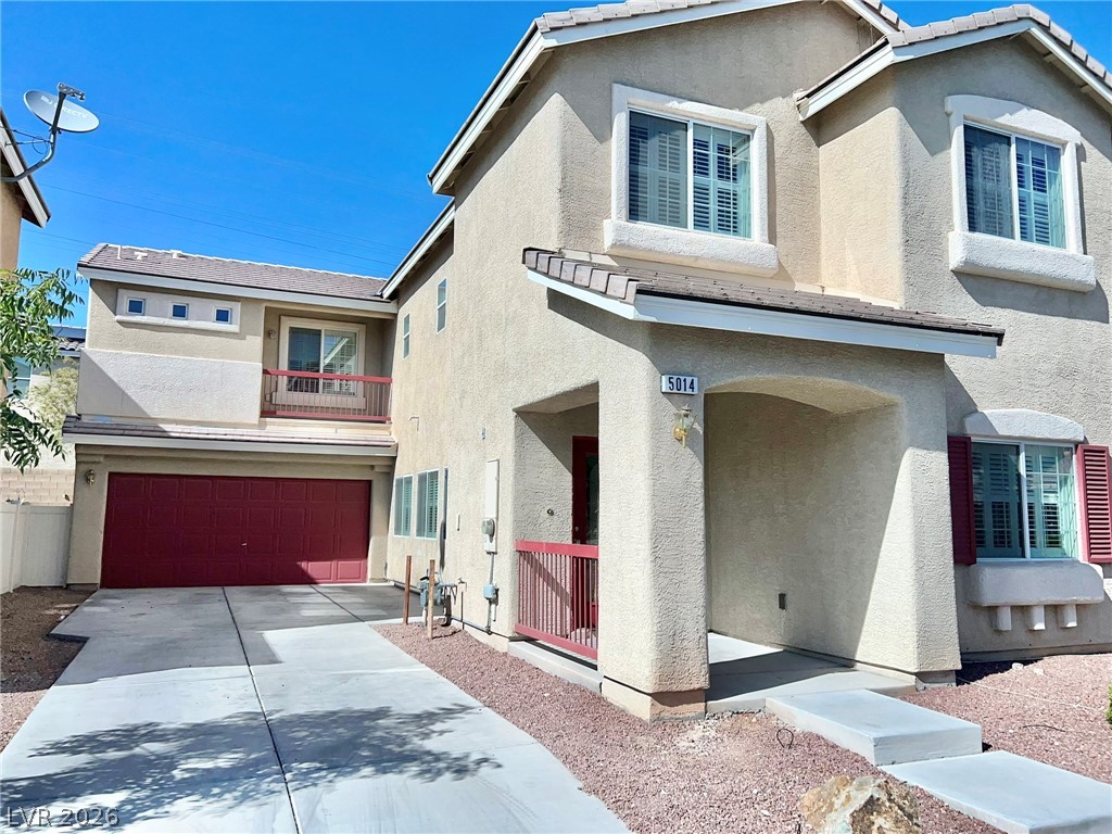 5014 Tunnel Falls Drive Property Photo 2