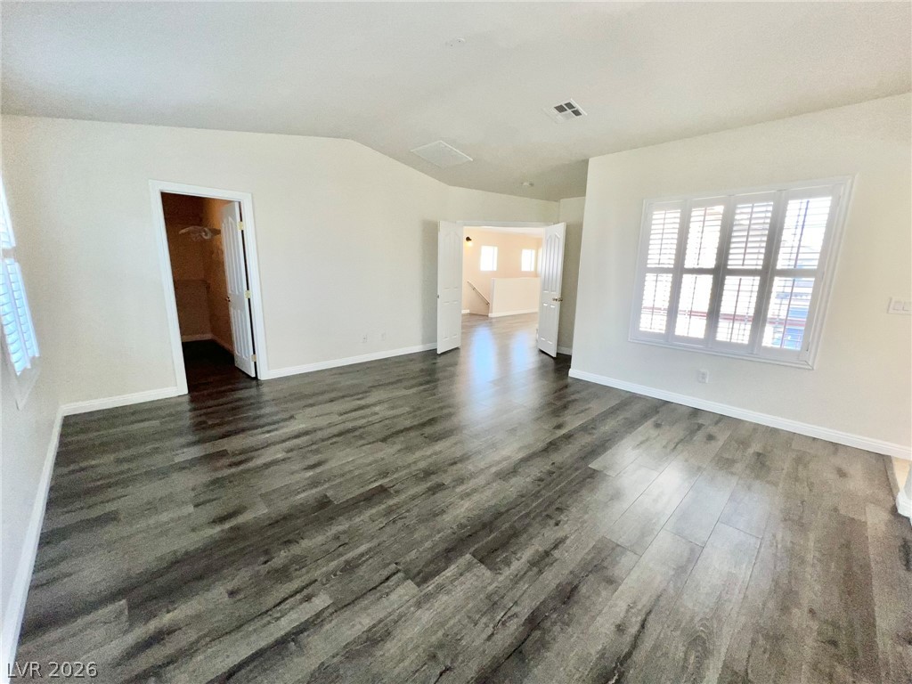 5014 Tunnel Falls Drive Property Photo 22