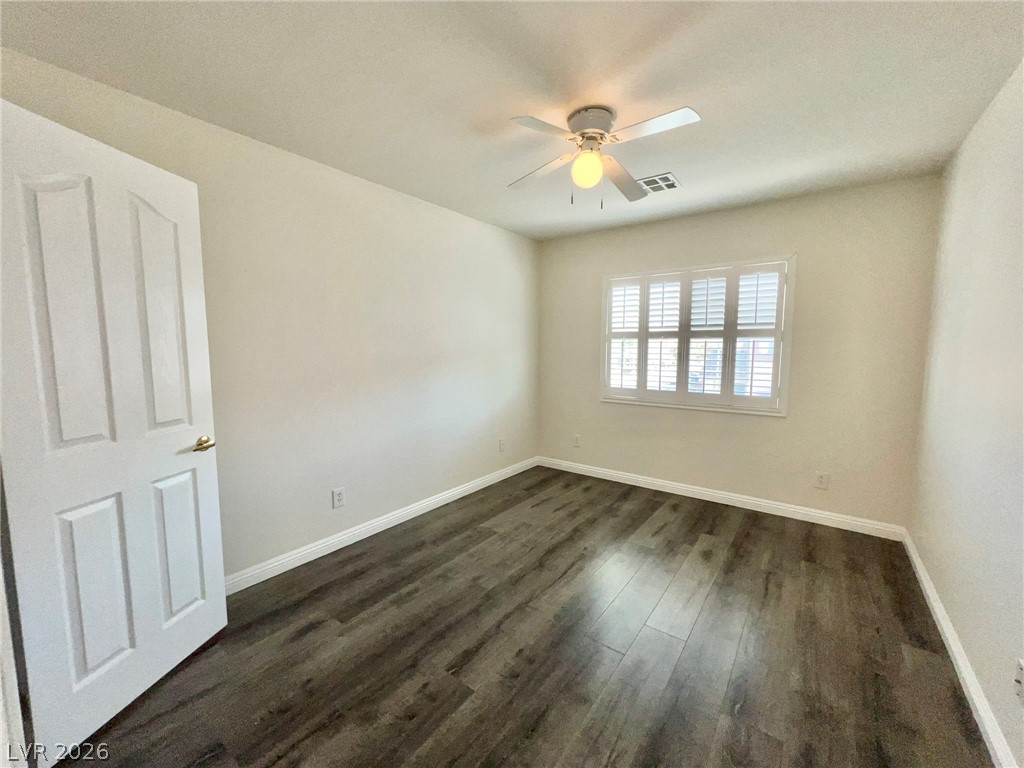 5014 Tunnel Falls Drive Property Photo 29