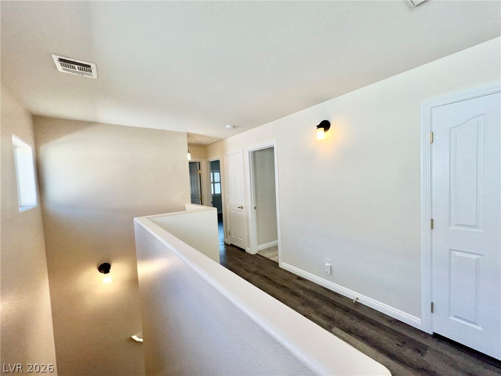 5014 Tunnel Falls Drive Property Photo 36