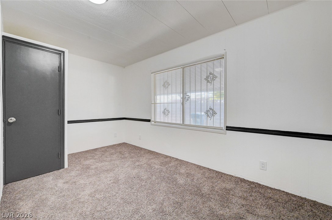 293 Sir William Way Property Photo 33