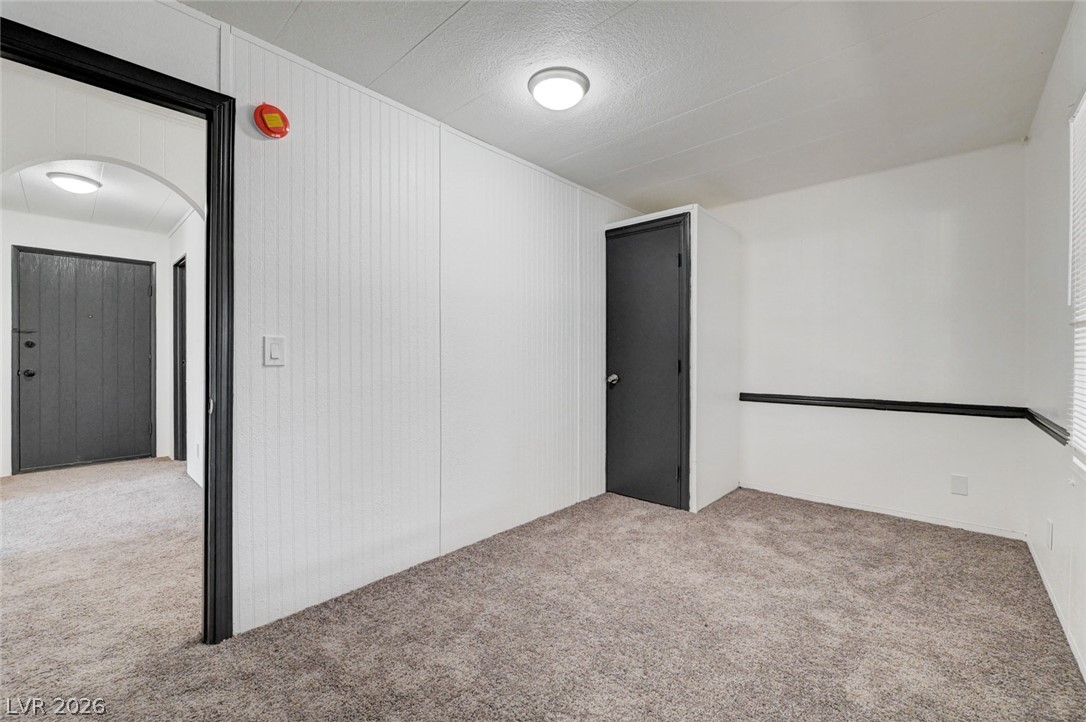 293 Sir William Way Property Photo 34