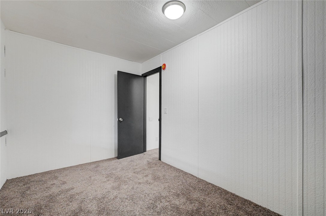 293 Sir William Way Property Photo 35