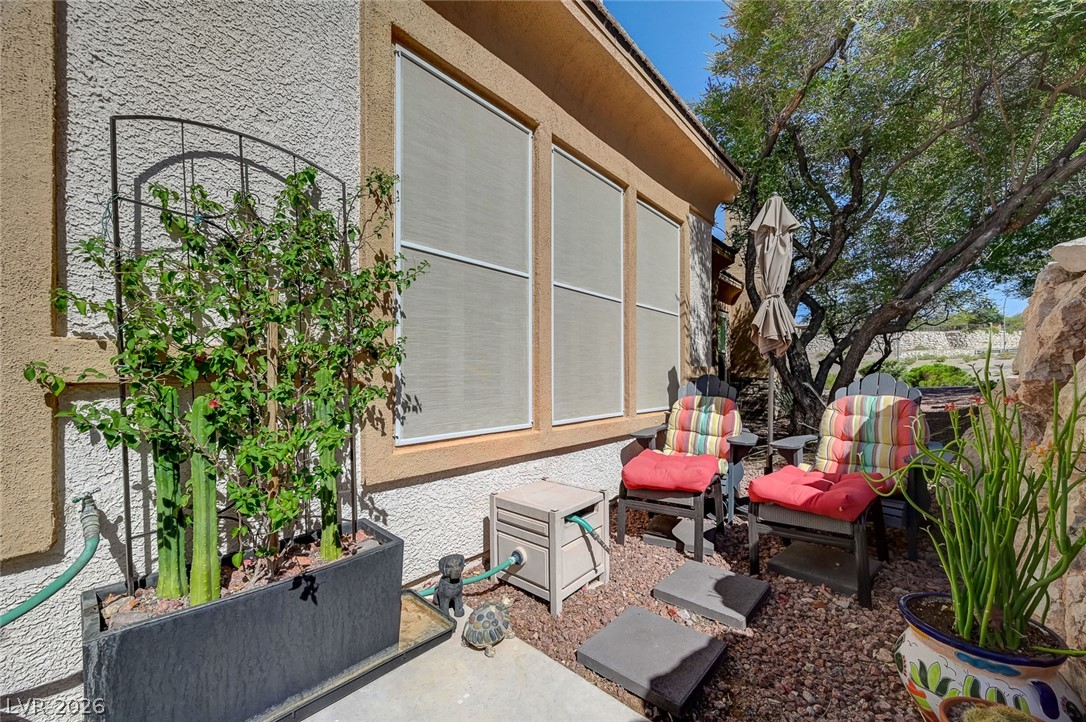 203 Kaelyn Street 2 Property Photo 43