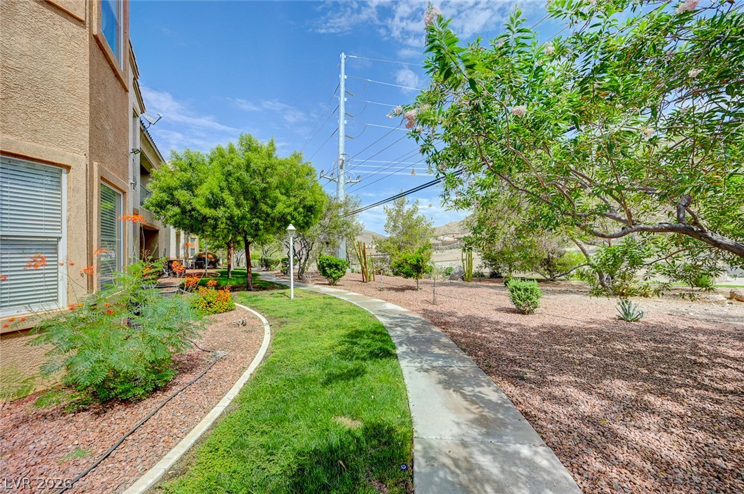 203 Kaelyn Street 2 Property Photo 47