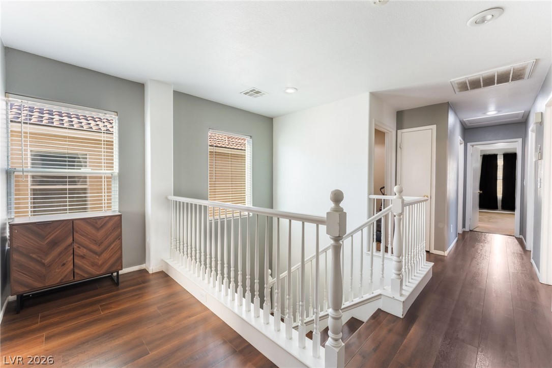 4217 Walnut Glen Drive Property Photo 10