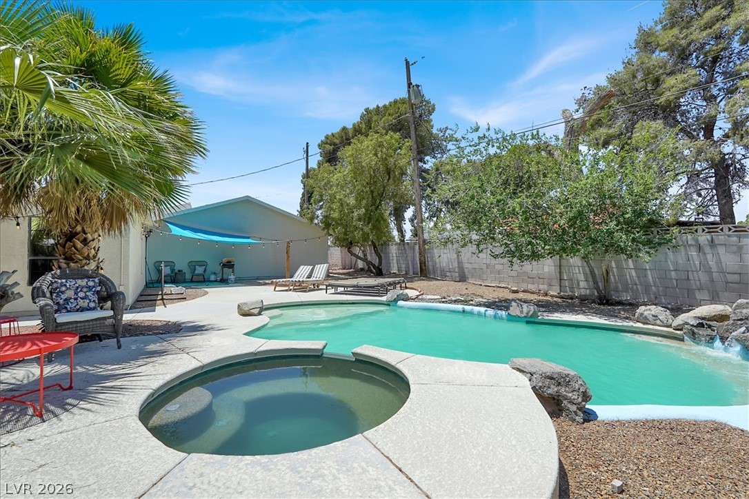 5008 Donnie Avenue Property Photo 44