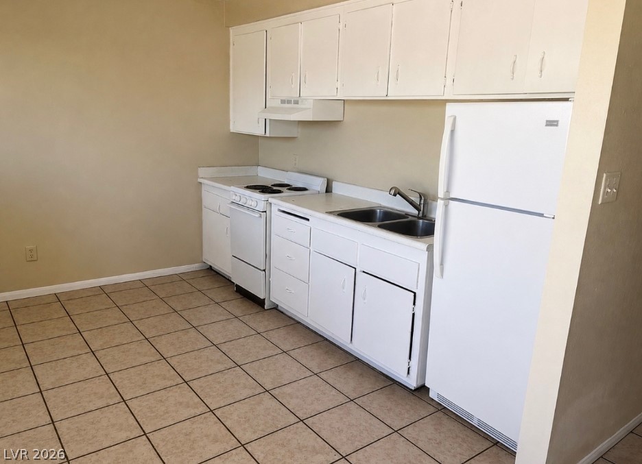 2028 Daley Street 1 Property Photo 7
